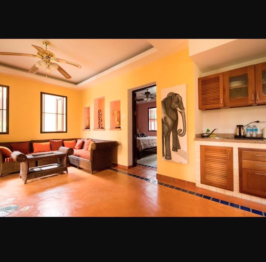 Rawai Royal Chang Of Siam Boutique Resort מראה חיצוני תמונה